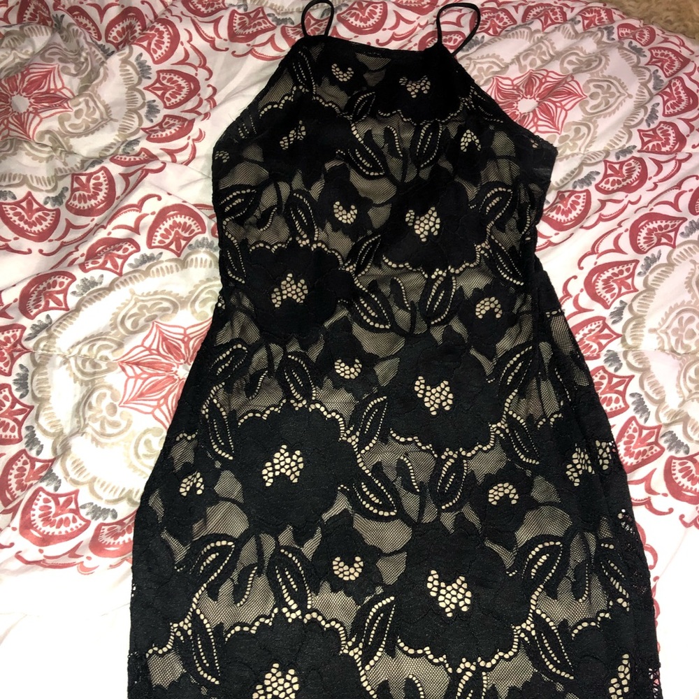 Right for fitting black and beige cocktail dress